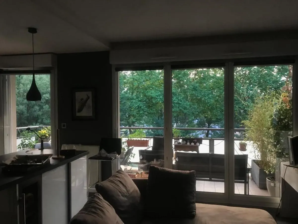 Un appartement meublé et équipé - Clinique de la Sauvegarde - location courte durée Lyon